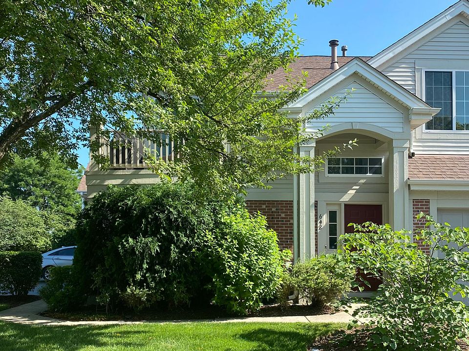 1st image of 642 E Thornhill Ln