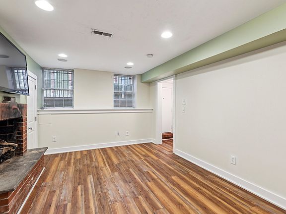 5th image of 522 S Juniper St #1