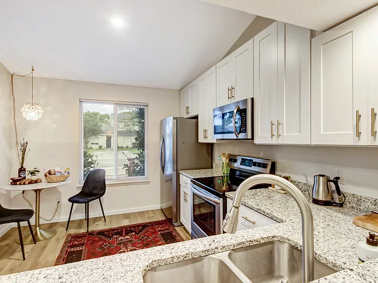 660 Aquatic Dr — Photo 41