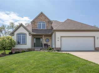 426 Meadowcreek Dr, Wadsworth, OH 44281