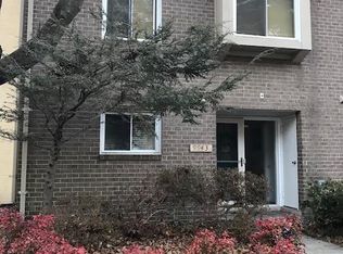 9943 Lake Landing Rd, Gaithersburg, MD 20886