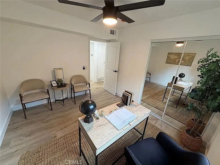 755 Huston Dr — Photo 36