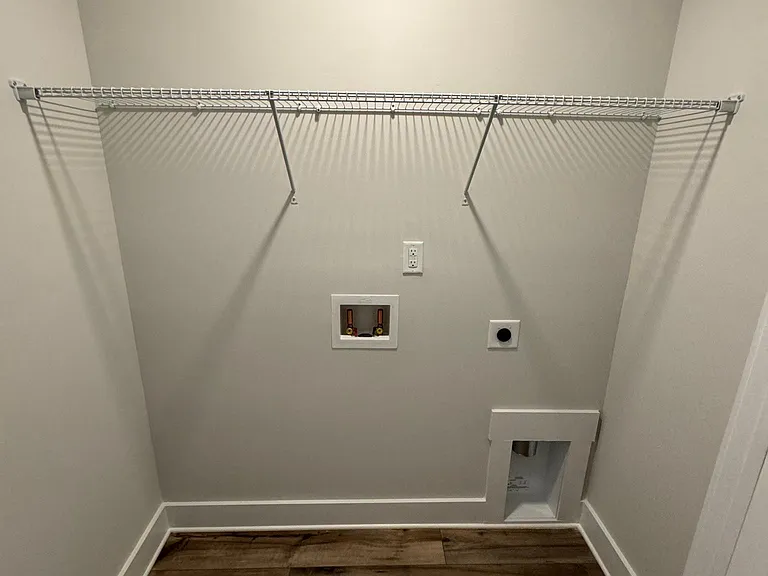 207 Skyuka St — Photo 13