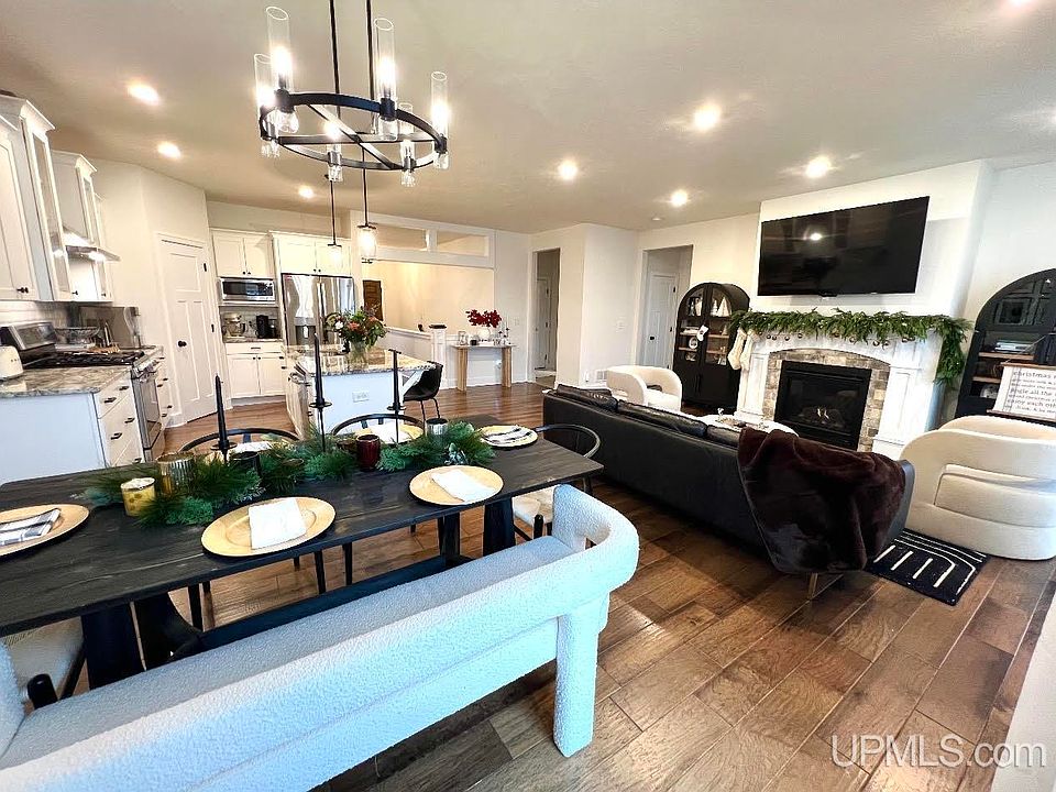sophiaページ 7644 Sofia Dr SW #44/25, Byron Center, MI 49315 | Zillow