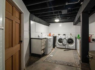 3484 Vine St APT 1, Cincinnati, OH 45220