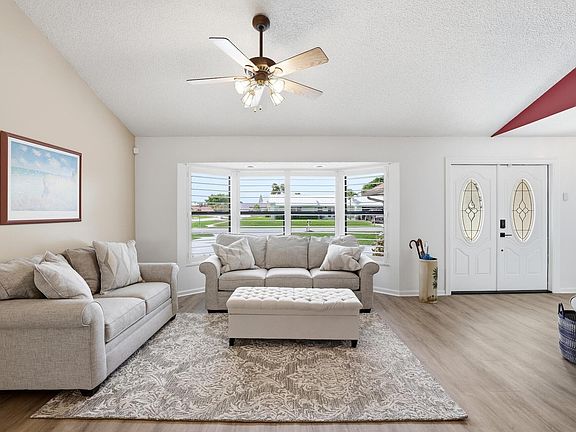 4th image of 1282 Whimbrel Road