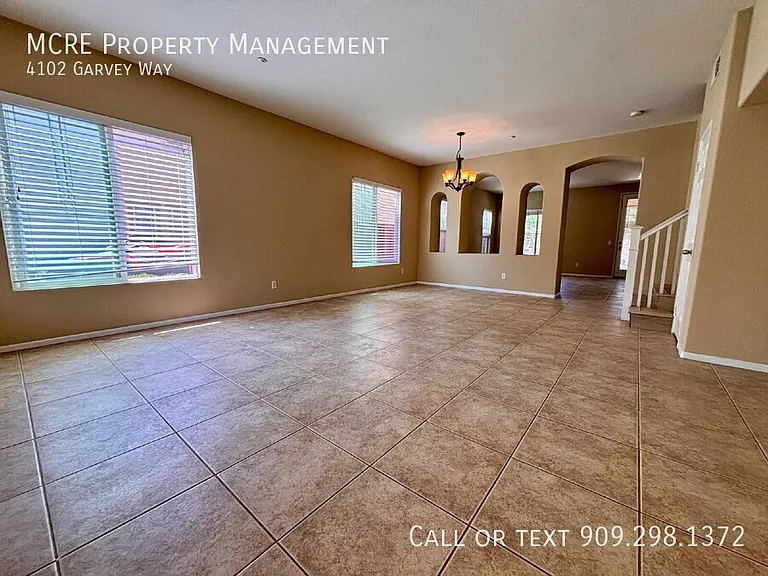 4102 Garvey Way — Photo 3