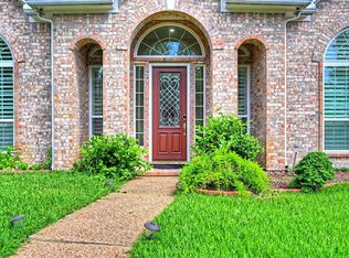 5042 Coral Gables Dr, Houston, TX 77069