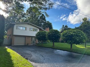 486 Cypress Ave, London, ON N6H 3R3