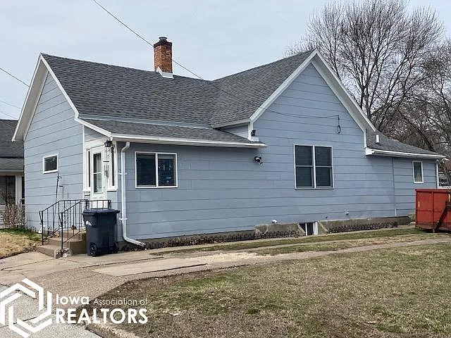 714 Wightman St photo 1