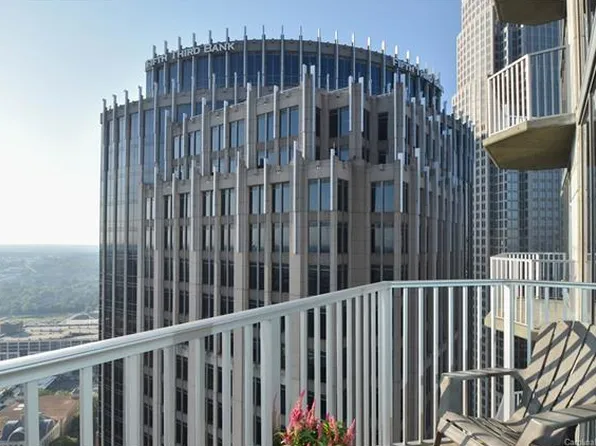 210 Church St #3313, Charlotte, NC 28202