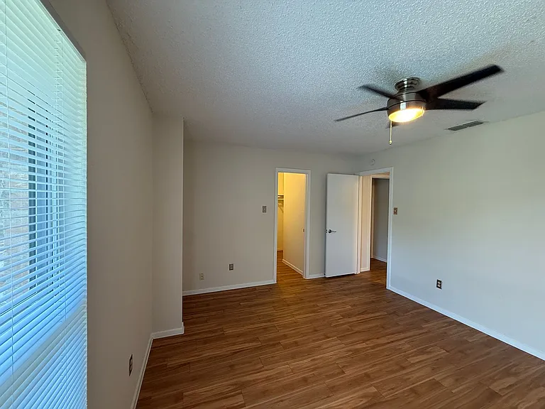 4520 Depew Ave — Photo 19