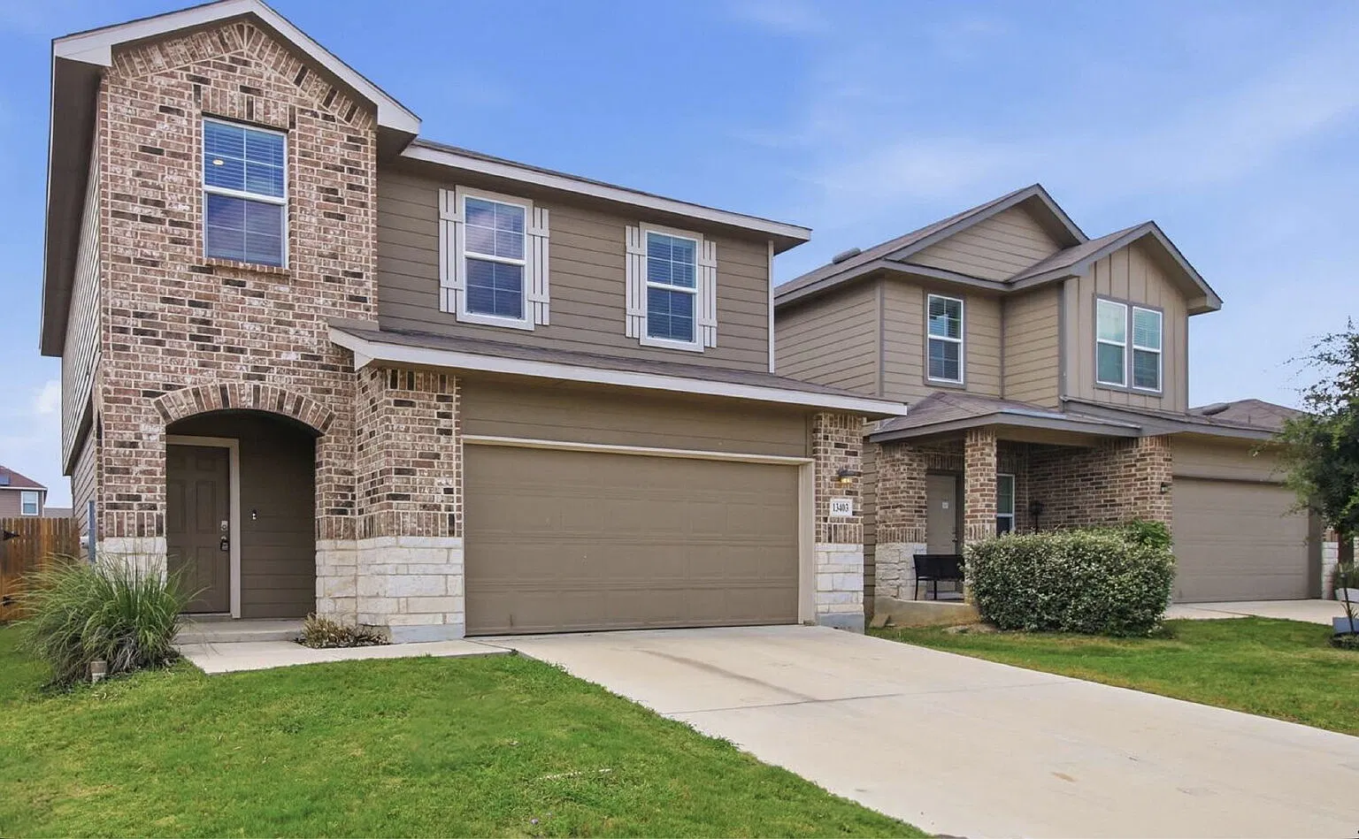4 bed, 2.5 bath, 1931 sqft, $1,795 — Photo 2