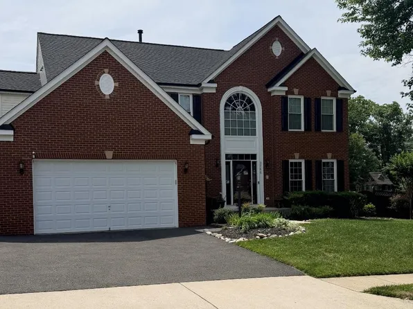 2706 Myrtlewood Dr, Dumfries, VA 22026