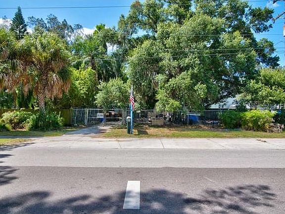 4th image of 4312 W Pearl Ave