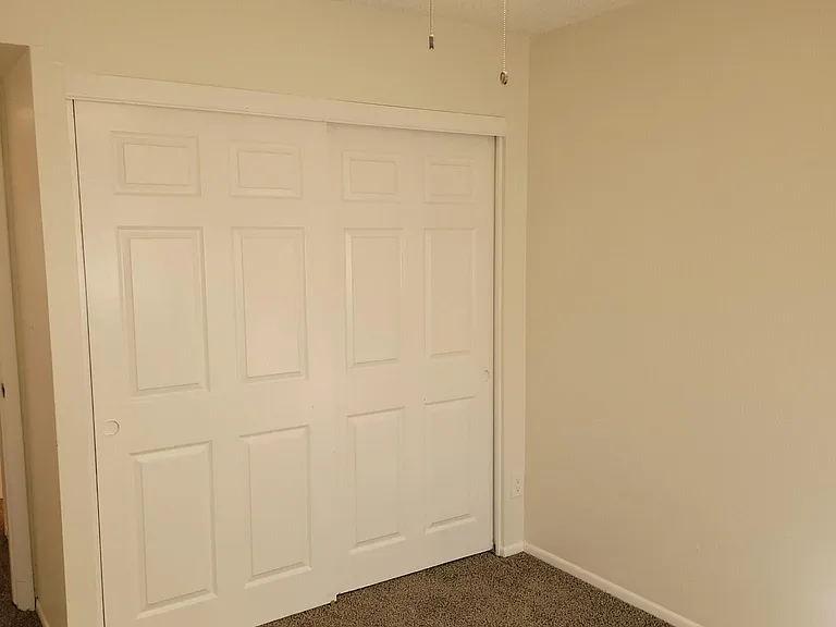 6660 N 43rd Ave — Photo 15