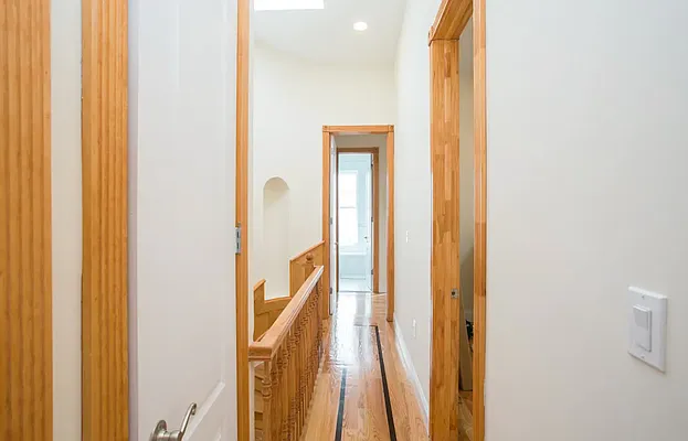 Rented by Chris Stewart, LREB | media 38