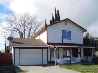 272 E Hoover St, Coalinga, CA 93210