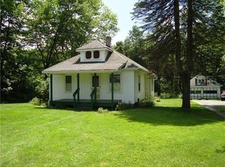 569 E Main Street Ext, Grove City, PA 16127