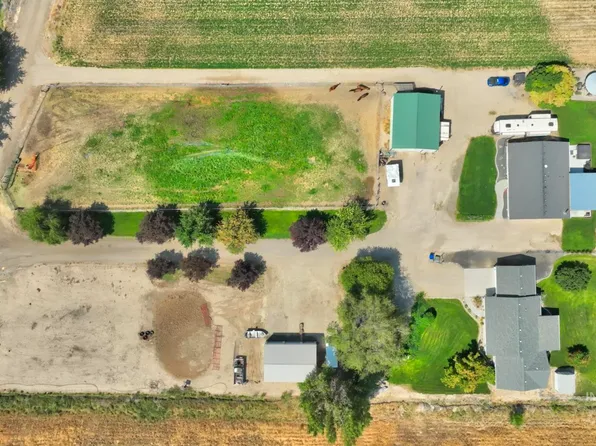 3123 E Sheep Mountain Ln, Nampa, ID 83686