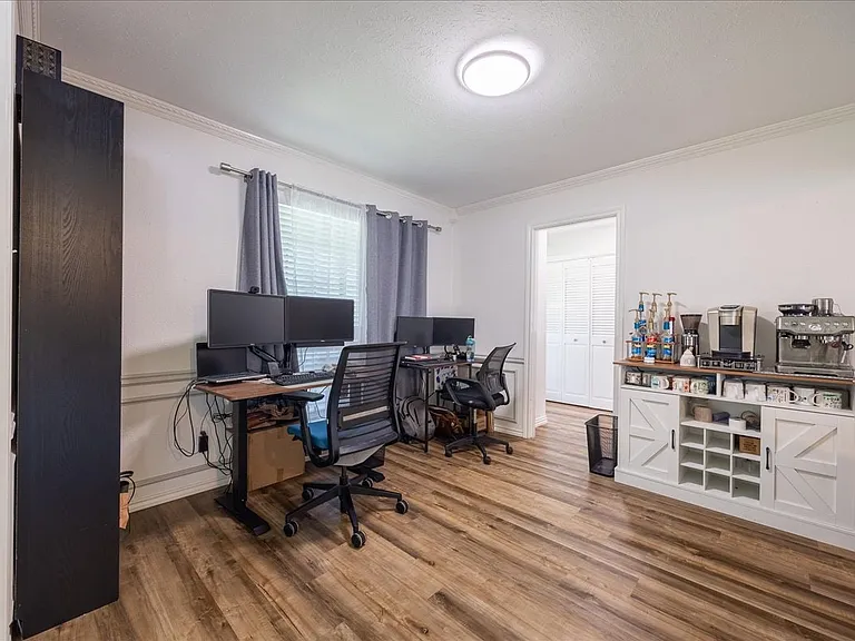 1405 Ivywood Dr — Photo 30