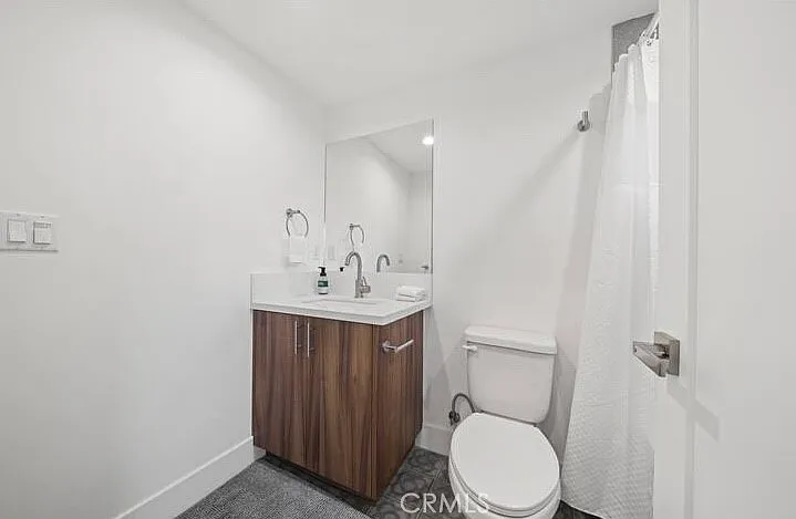 5637 Klump Ave — Photo 12