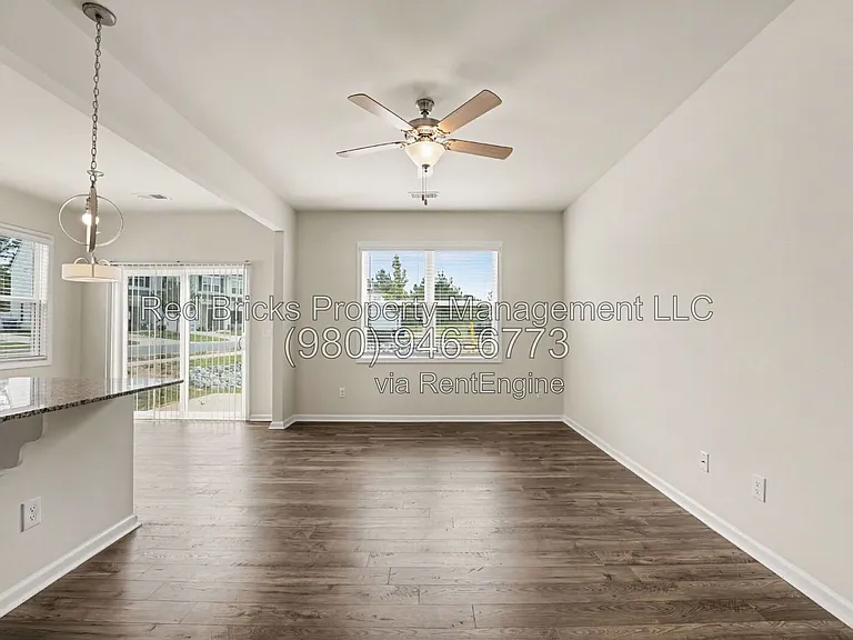 3912 Townes Blvd — Photo 6