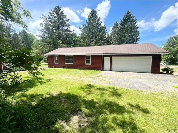 3144 Belgium Rd, Baldwinsville, NY 13027