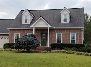 701 Marlin Ln, Clinton, TN 37716