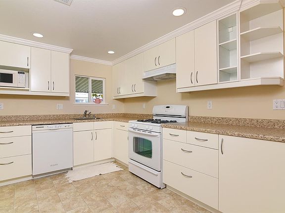 5th image of 6900 Almond Ave Space 35