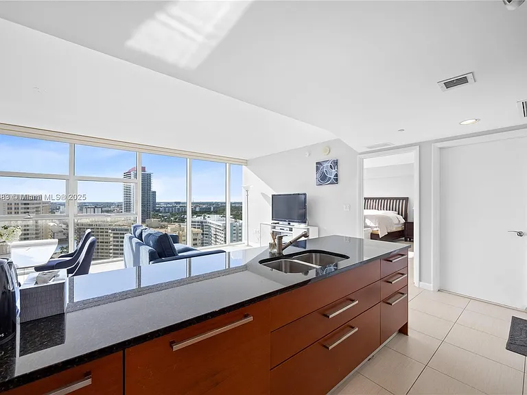 1830 S Ocean Dr #1807 — Photo 12