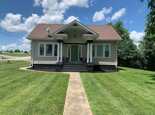 104 S Francke Rd, Henryville, IN 47126