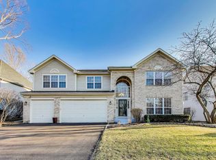 768 Century Farm Ln, Naperville, IL 60563