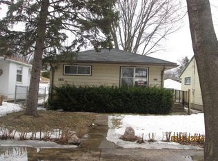 5920 N 67th St, Milwaukee, WI 53218