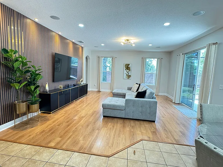 15336 Firelight Dr — Photo 7