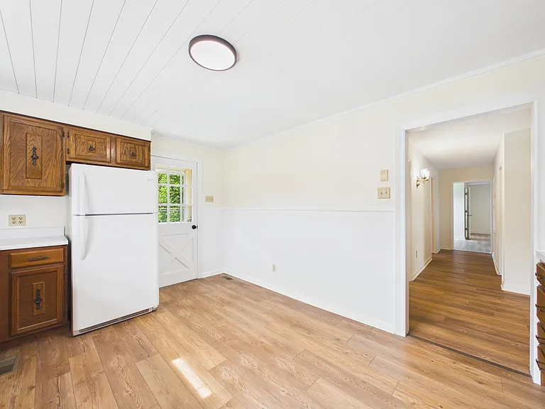 3954 Crabapple Rd — Photo 14