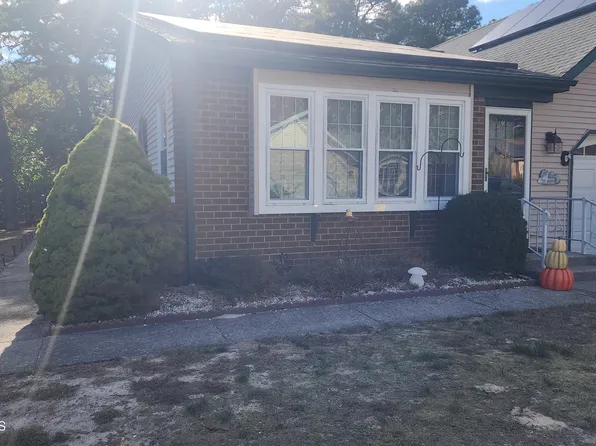 9 Penwood Drive #A, Whiting, NJ 08759