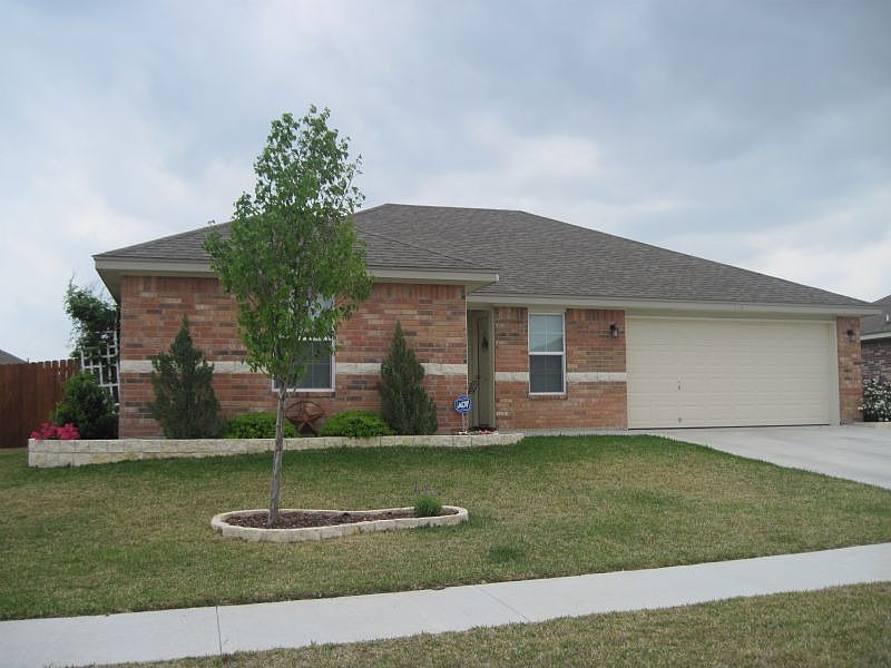 1st image of 306 Aries Ave