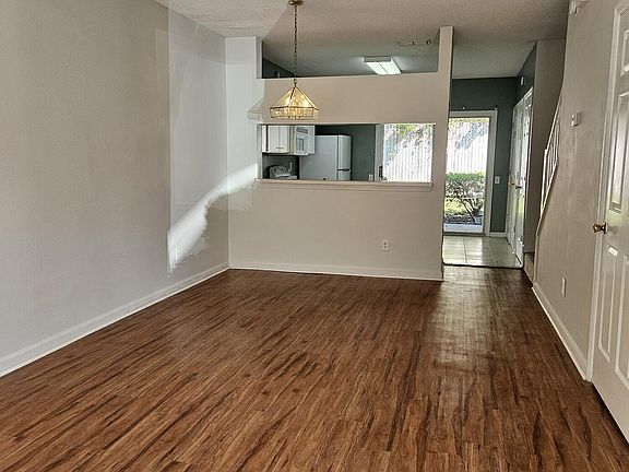4th image of 12311 KENSINGTON LAKES Drive #1102