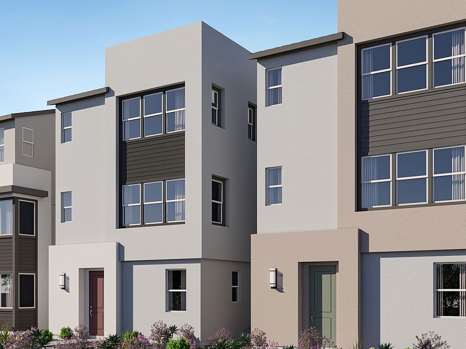Azul Mesa Verde Streetscape