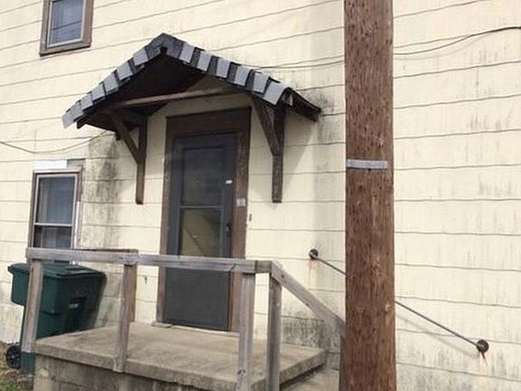 2nd image of 1809 S Jefferson St