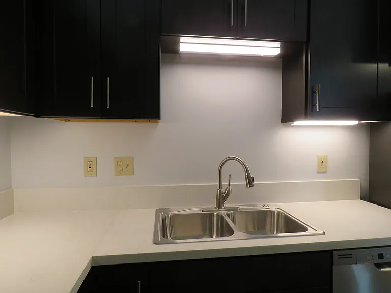 Lofts at SoMa — Photo 12