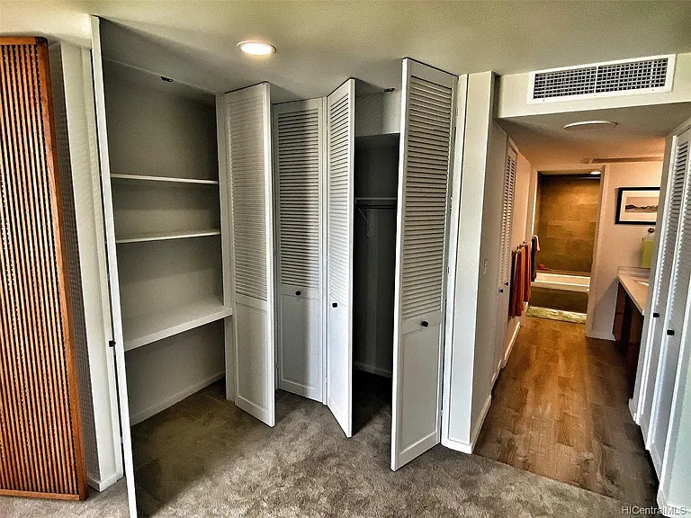1650 Ala Moana Blvd #2503 — Photo 11