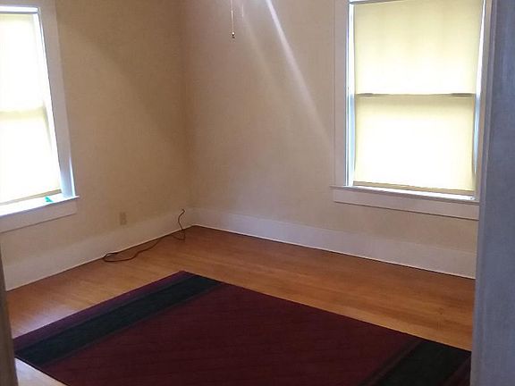 Upstairs bedroom 1