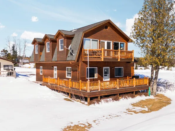 148 N Huron St #De, De Tour Village, MI 49725