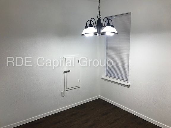 4th image of 5104 Herrick Ct APT C
