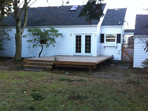 5th image of 2736 Cedarwood Ave