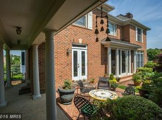 8118 Autumn Gate Ln, Bethesda, MD 20817