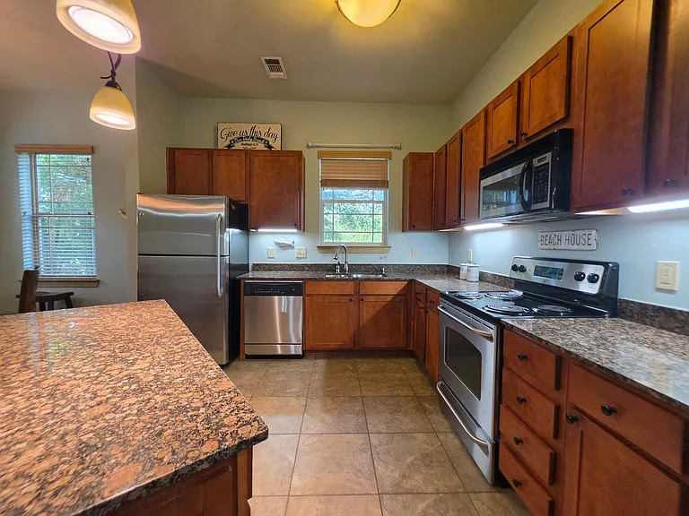 1430 Regency Rd #B104 — Photo 7
