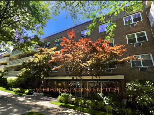 50 Hillpark Avenue #2D, Great Neck, NY 11021